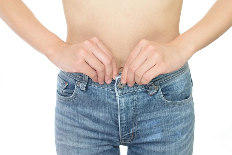 体重だけじゃない！ダイエット中に見逃したくない体の変化