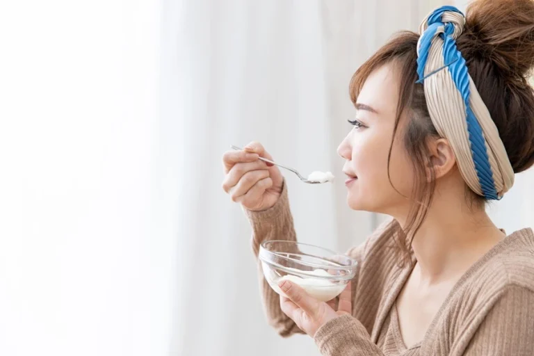ダイエット中に乳製品はとるべき？40代からの選び方と1日の目安量