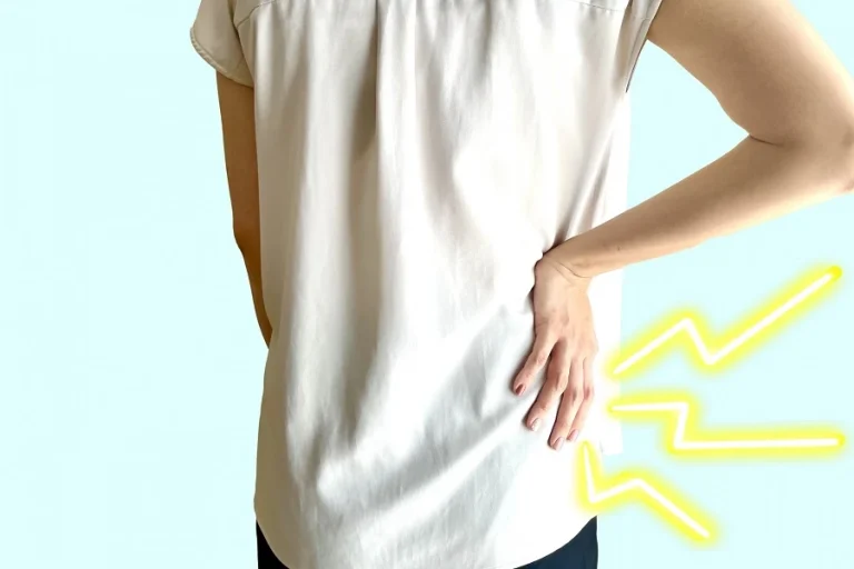 40代からの姿勢改善！反り腰を克服し、若々しい体を取り戻す秘訣